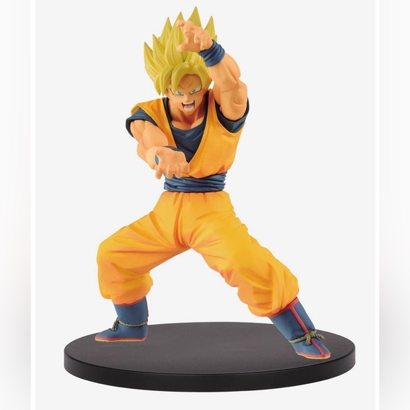 Banpresto Dragon Ball Chosenshi Retsuden Super Saiyan Goku Collectible Figure - Picture 2 of 2